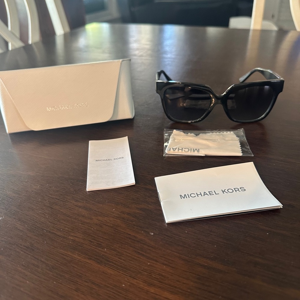 Michael Kors Square Sunglasses MK2054 (Wayfair Style) EUC